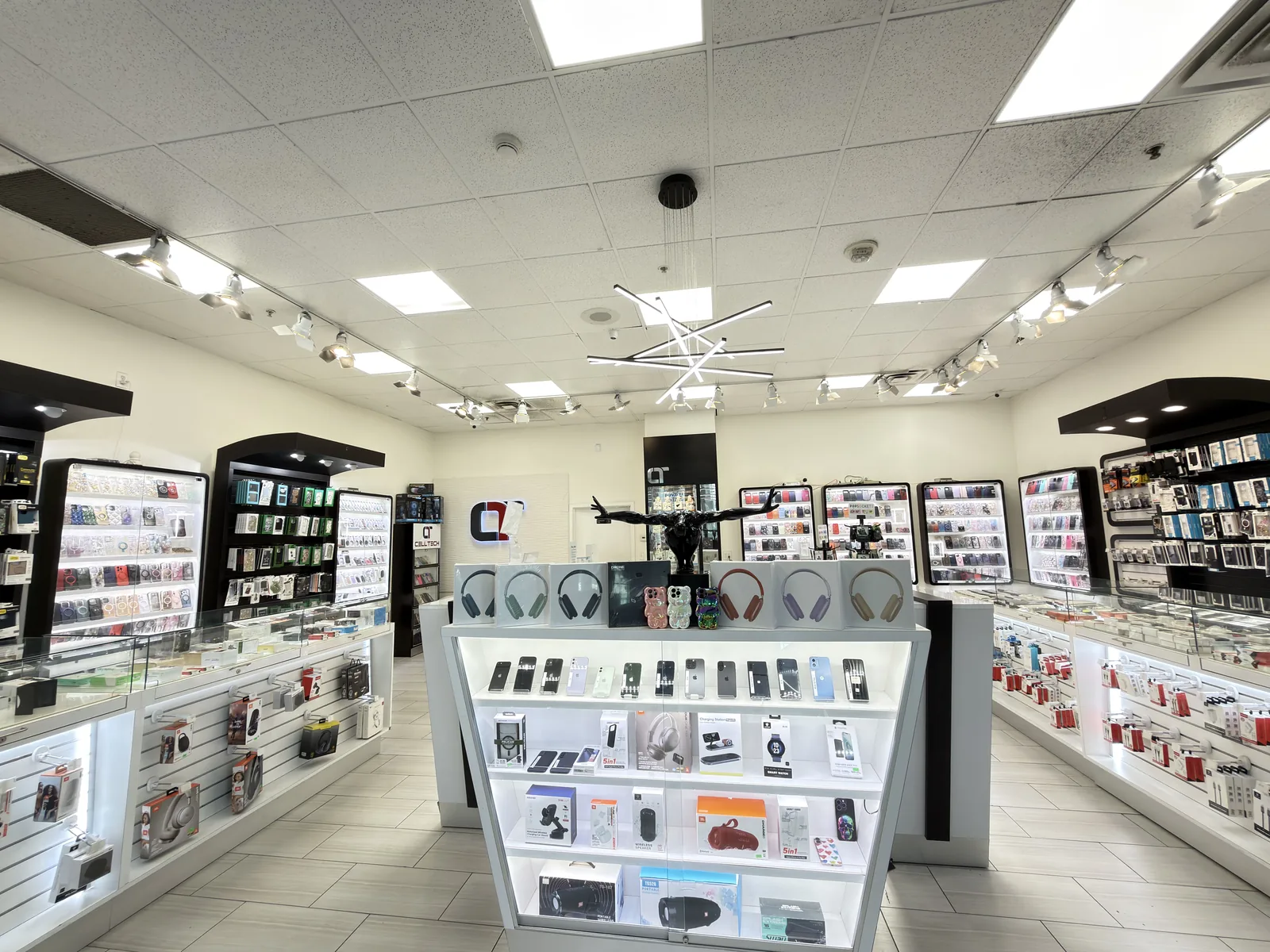The CELLTECH store inside The Parks Mall at Arlington