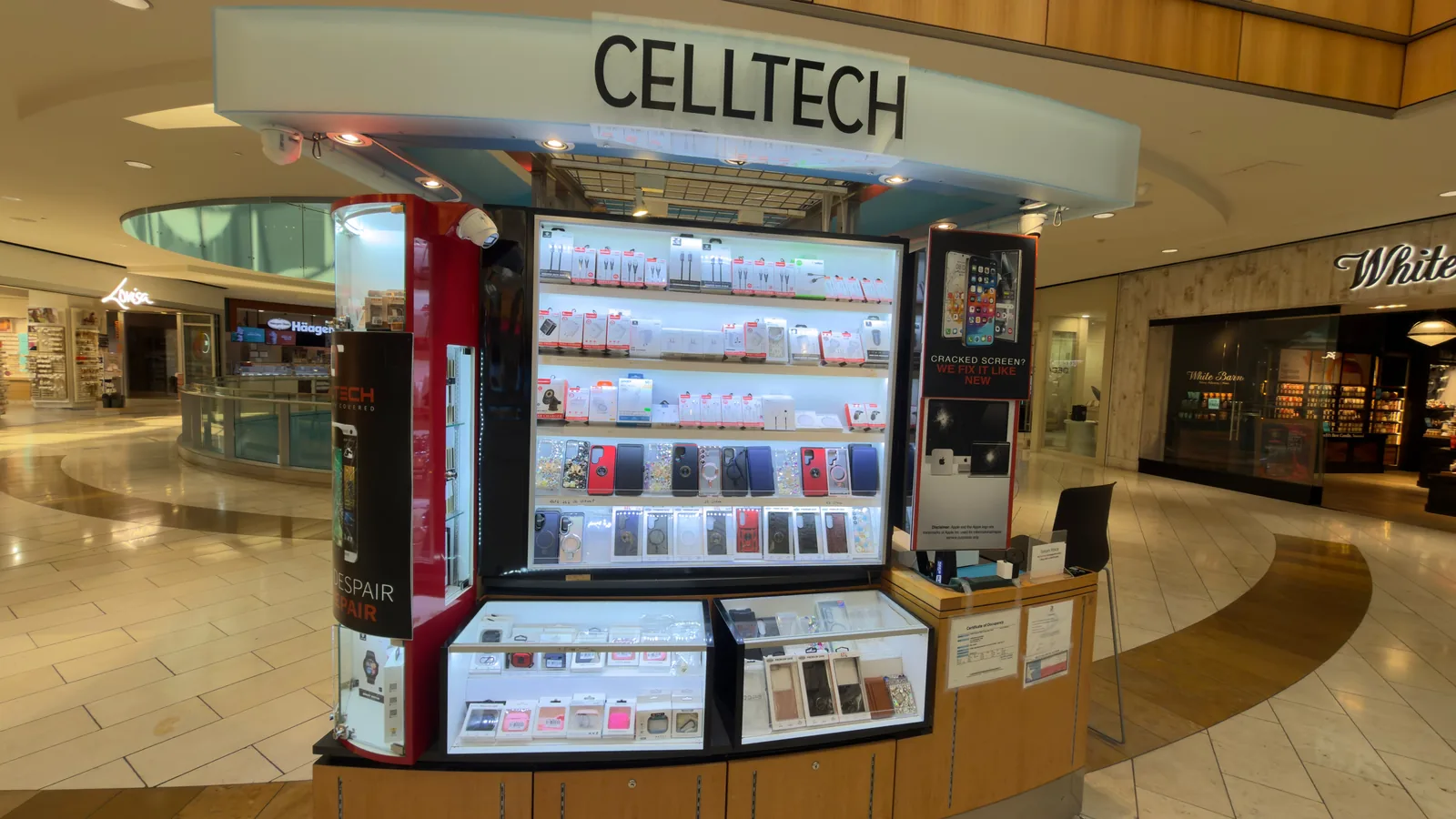 The CELLTECH kiosk at Galleria Dallas
