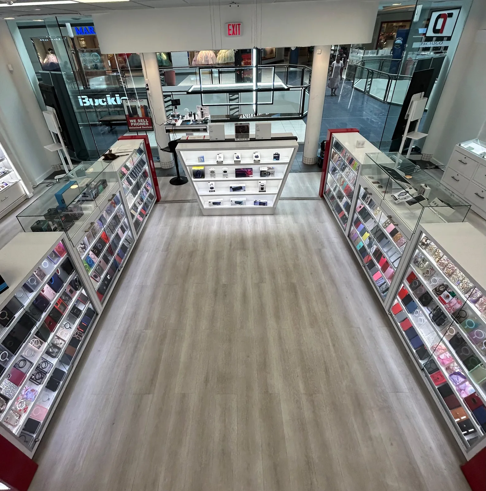 The CELLTECH store at Town East Mall, Mesquite